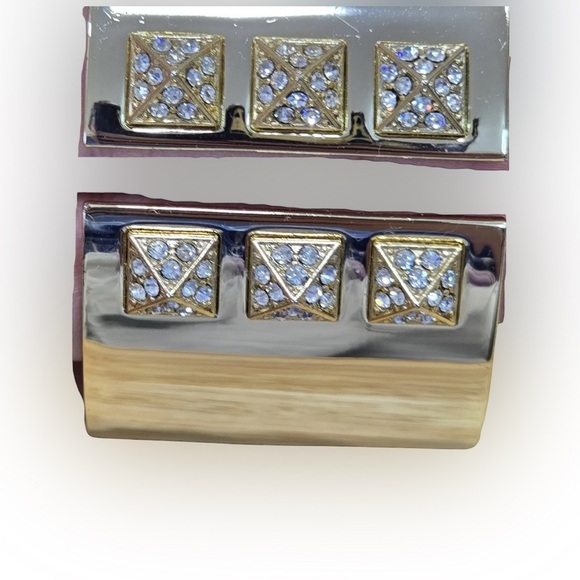 Victoria’s Secret Scandalous Hinge Gold Tone Cubic Zirconia Cuff Bangle Bracelet - Picture 11 of 12